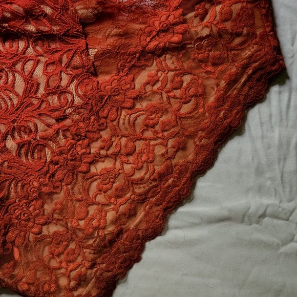 Beautiful Bebe One Shoulder Lace Red Mini-Dress - Picture 4 of 4